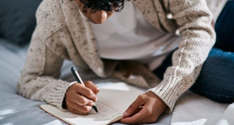 Writing "Worry Lists" Is Replacing Therapy for Millions